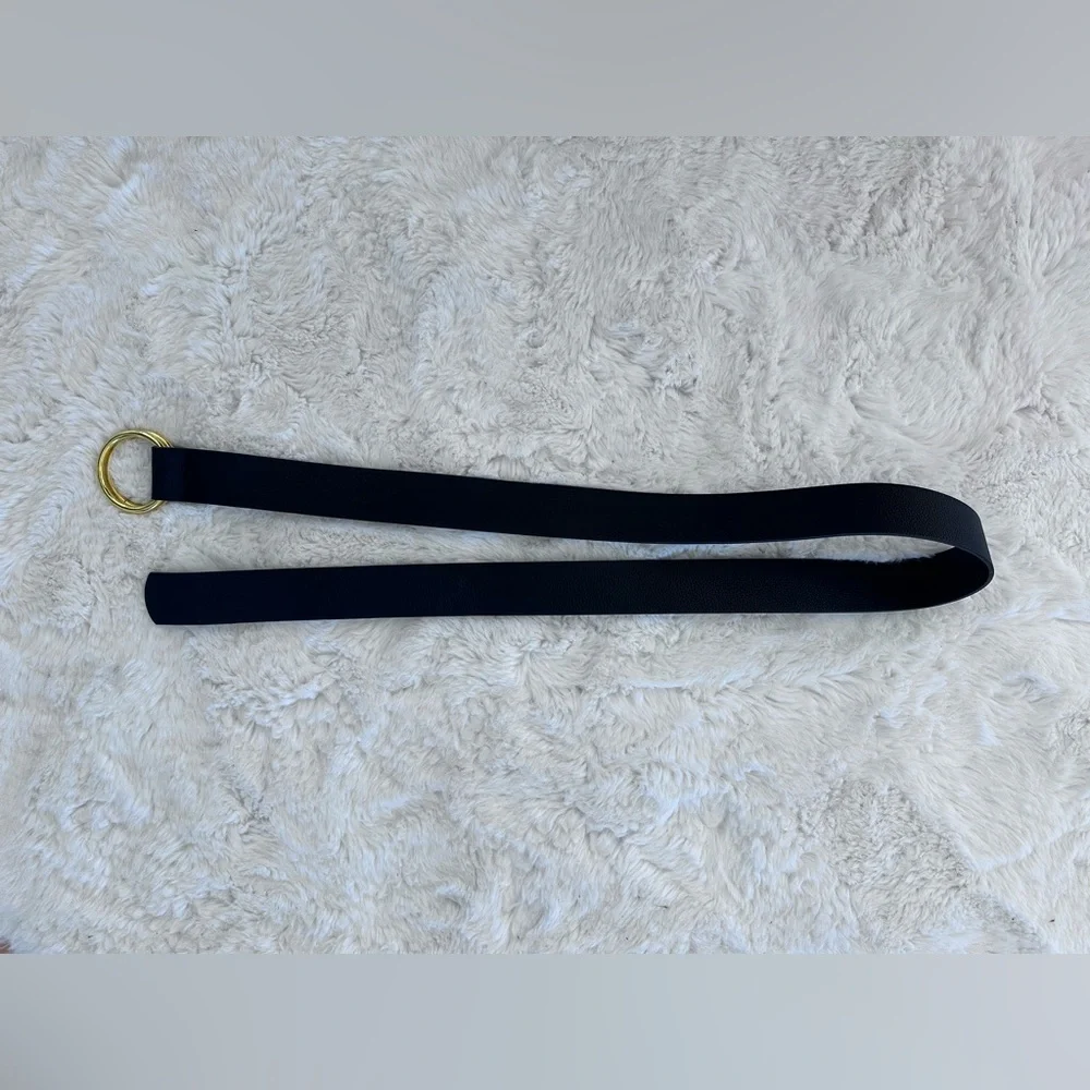 New B-low the Belt black wide belt with gold round circle buckle. L/XL - Picture 6 of 7